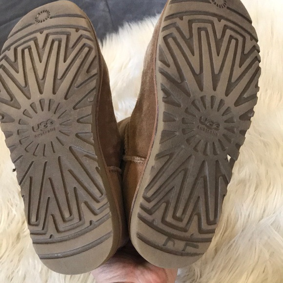 UGG boots - Picture 6 of 8